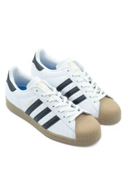 Adidas Adidas Superstar ADV Shoe Cloud White / Core Black / Gum -Skate Verkauf adidas superstar adv shoe cloud white core black gum 04