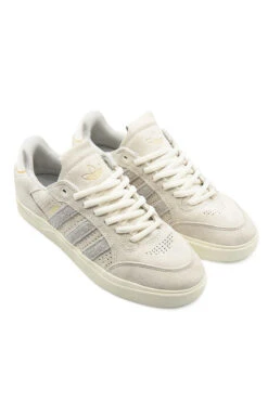 Adidas Adidas Tyshawn Low Shoe Chalk White / Grey One / Cream White -Skate Verkauf adidas tyshawn low shoe chalk white grey one cream white 04