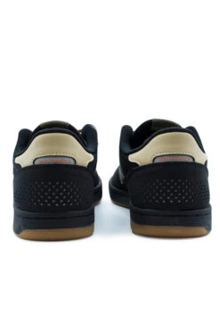 New Balance Numeric New Balance Numeric 440 Shoe Black / Gum -Skate Verkauf new balance numeric 440 shoe black gum 03