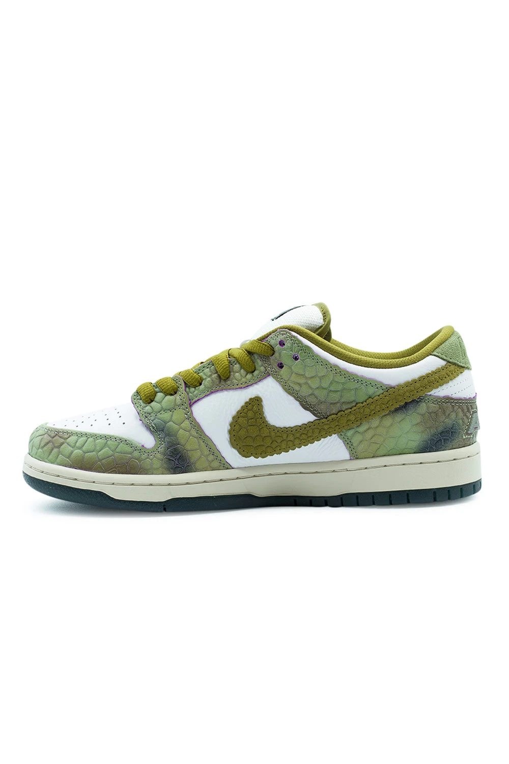 Nike SB Nike SB Dunk Low Pro QS Shoe (Alexis Sablone Chameleon) Oil Green / Desert Moss / White 7 Nike SB Nike SB Dunk Low Pro QS Shoe (Alexis Sablone Chameleon) Oil Green / Desert Moss / White – Bild 5