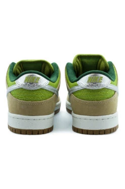 Nike SB Nike SB Dunk Low Pro WC Shoe (Escargots) Sesame / Metallic Silver / Pear 10 Nike SB Nike SB Dunk Low Pro WC Shoe (Escargots) Sesame / Metallic Silver / Pear -Skate Verkauf nike sb dunk low pro wc shoe escargots sesame metallic silver pear 03