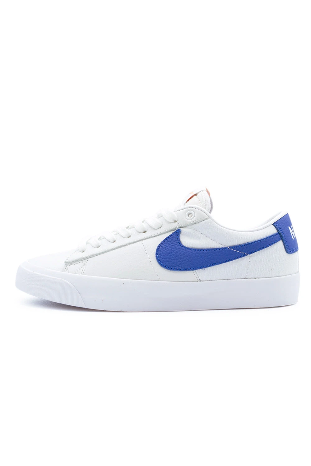 Nike SB Nike SB Zoom Blazer Low Pro GT ISO Shoe (Orange Label) White / Varsity Royal / White 3 Nike SB Nike SB Zoom Blazer Low Pro GT ISO Shoe (Orange Label) White / Varsity Royal / White