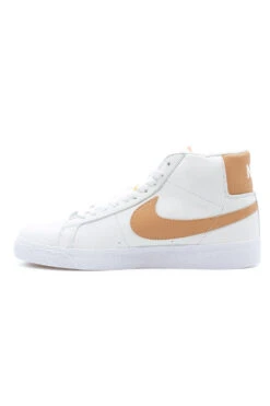 Nike SB Nike SB Zoom Blazer Mid ISO Shoe (Orange Label) White / LT Cognac / White / White -Skate Verkauf nike sb zoom blazer mid iso shoe orange label white lt cognac white white 05