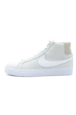 Nike SB Nike SB Zoom Blazer Mid ISO Shoe (Orange Label) White / White / White / Summit White