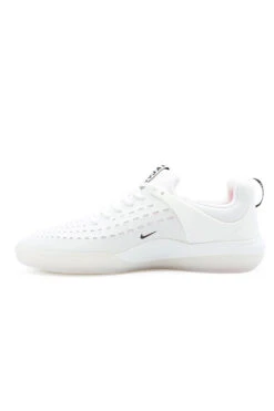 Nike SB Nike SB Zoom Nyjah 3 Shoe White / Black / Summit White -Skate Verkauf nike sb zoom nyjah 3 shoe white black summit white 05